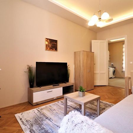 King Charles Residences Budapest Ngoại thất bức ảnh