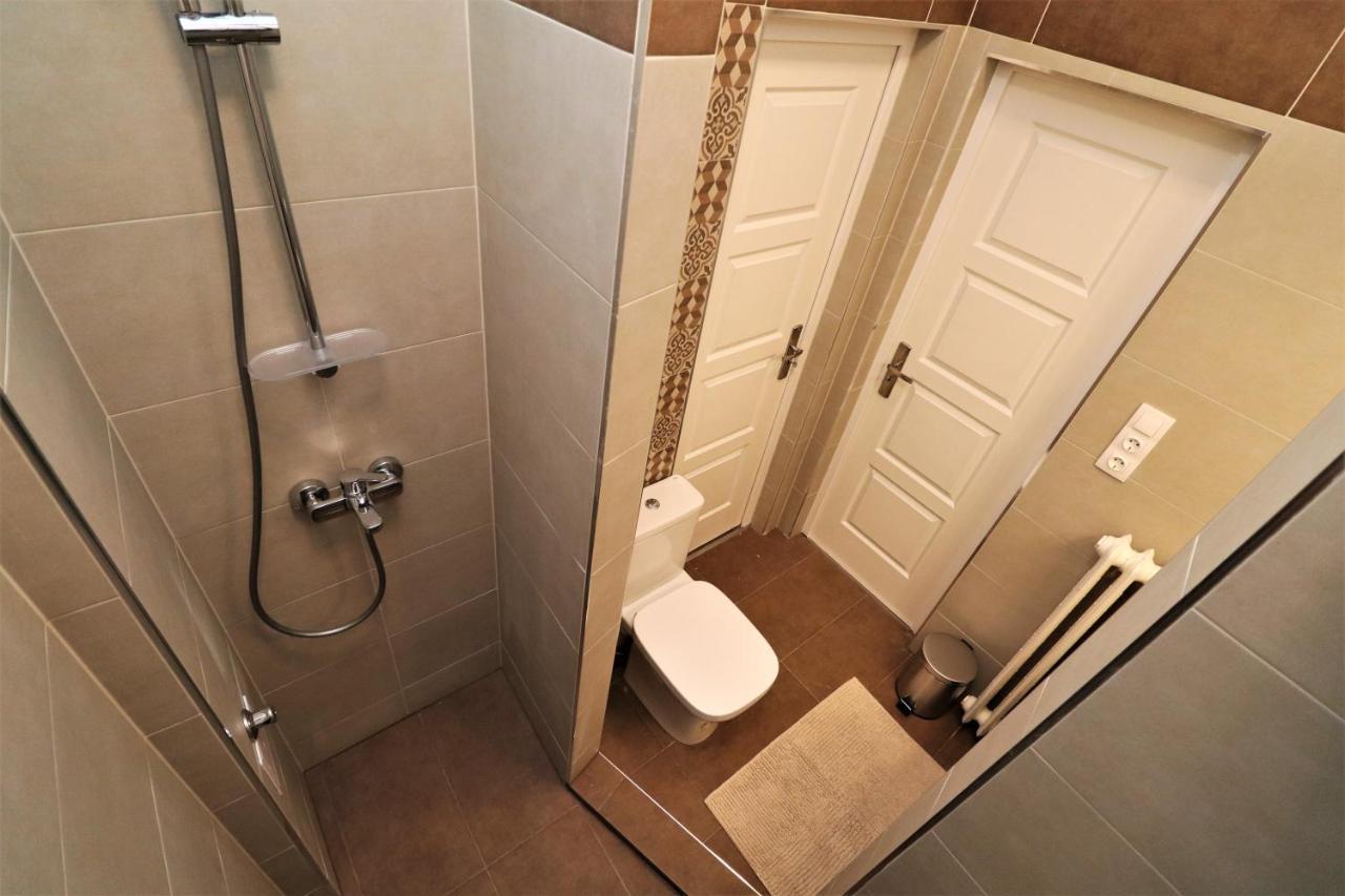 King Charles Residences Budapest Ngoại thất bức ảnh